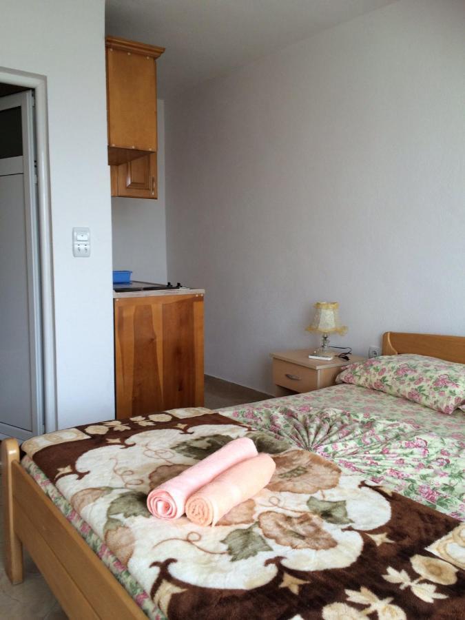 Sand And Sea Apartments Улцин Екстериор снимка