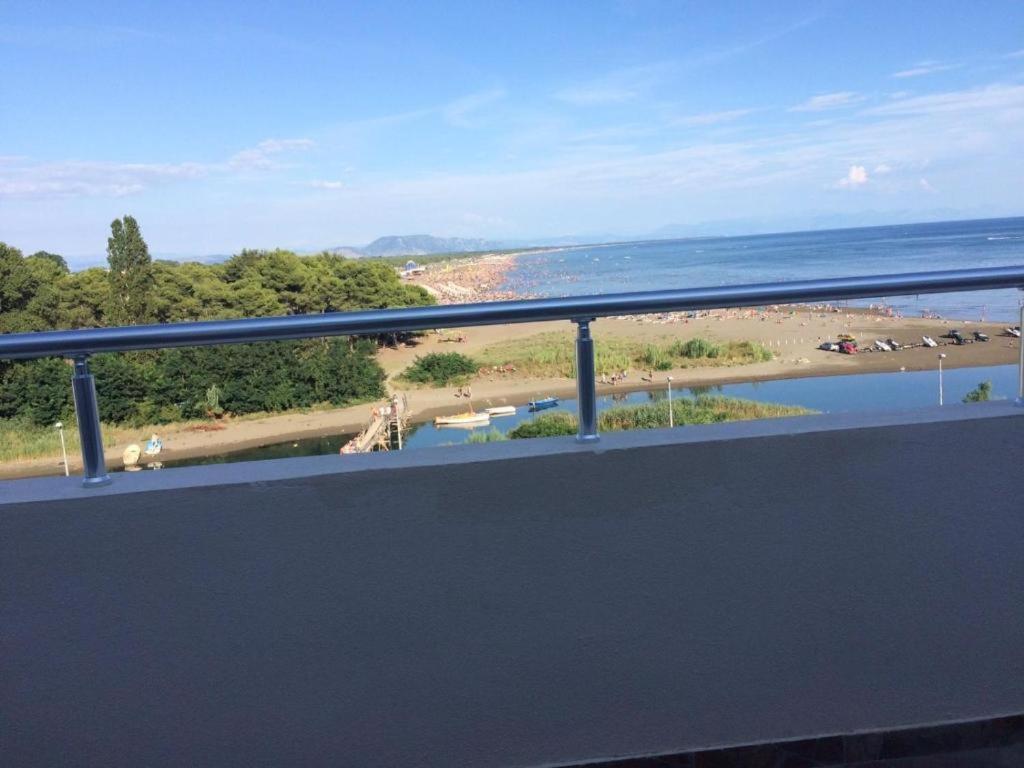 Sand And Sea Apartments Улцин Екстериор снимка